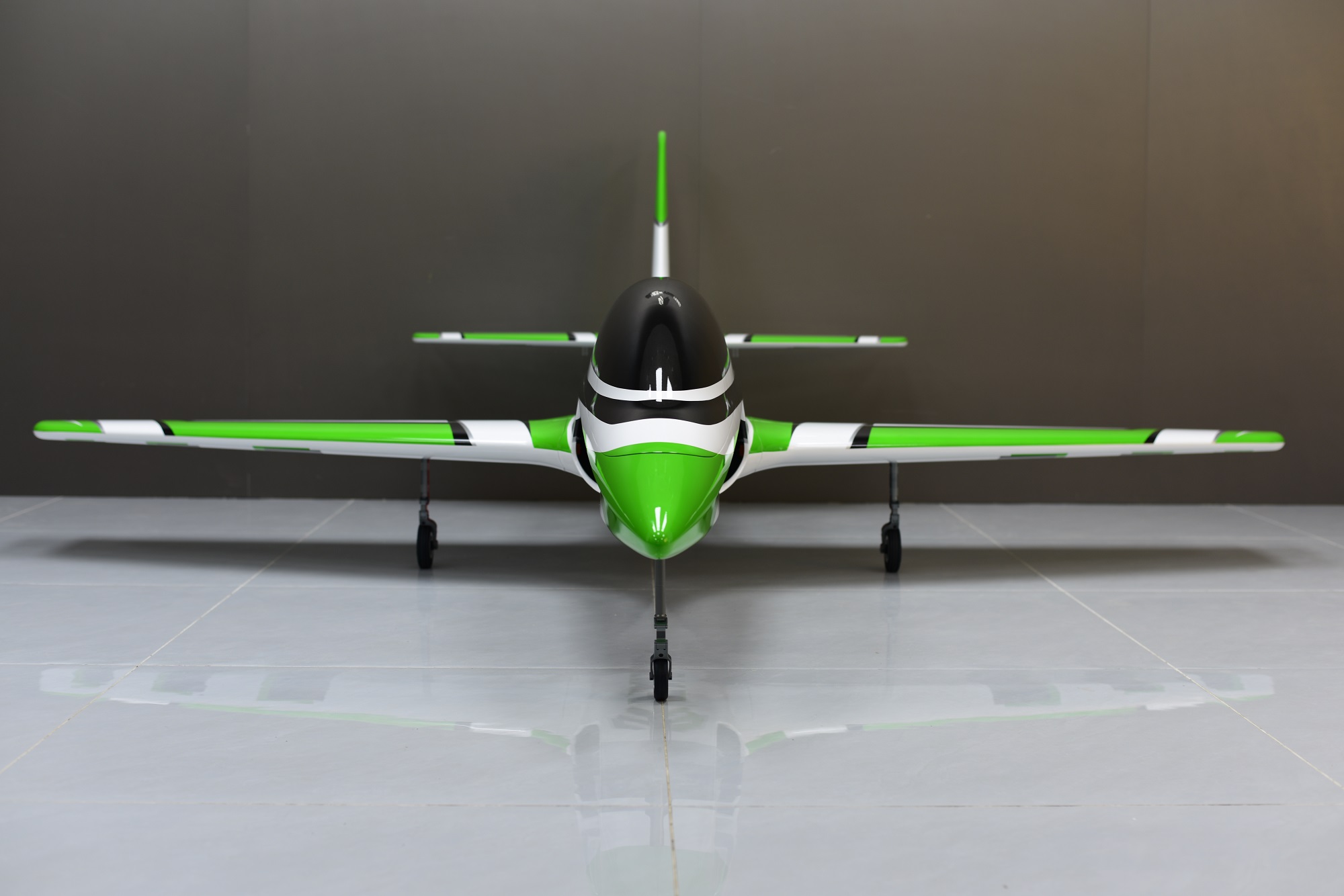 Falcon 110 - grün/schwarz/grau/weiß - B