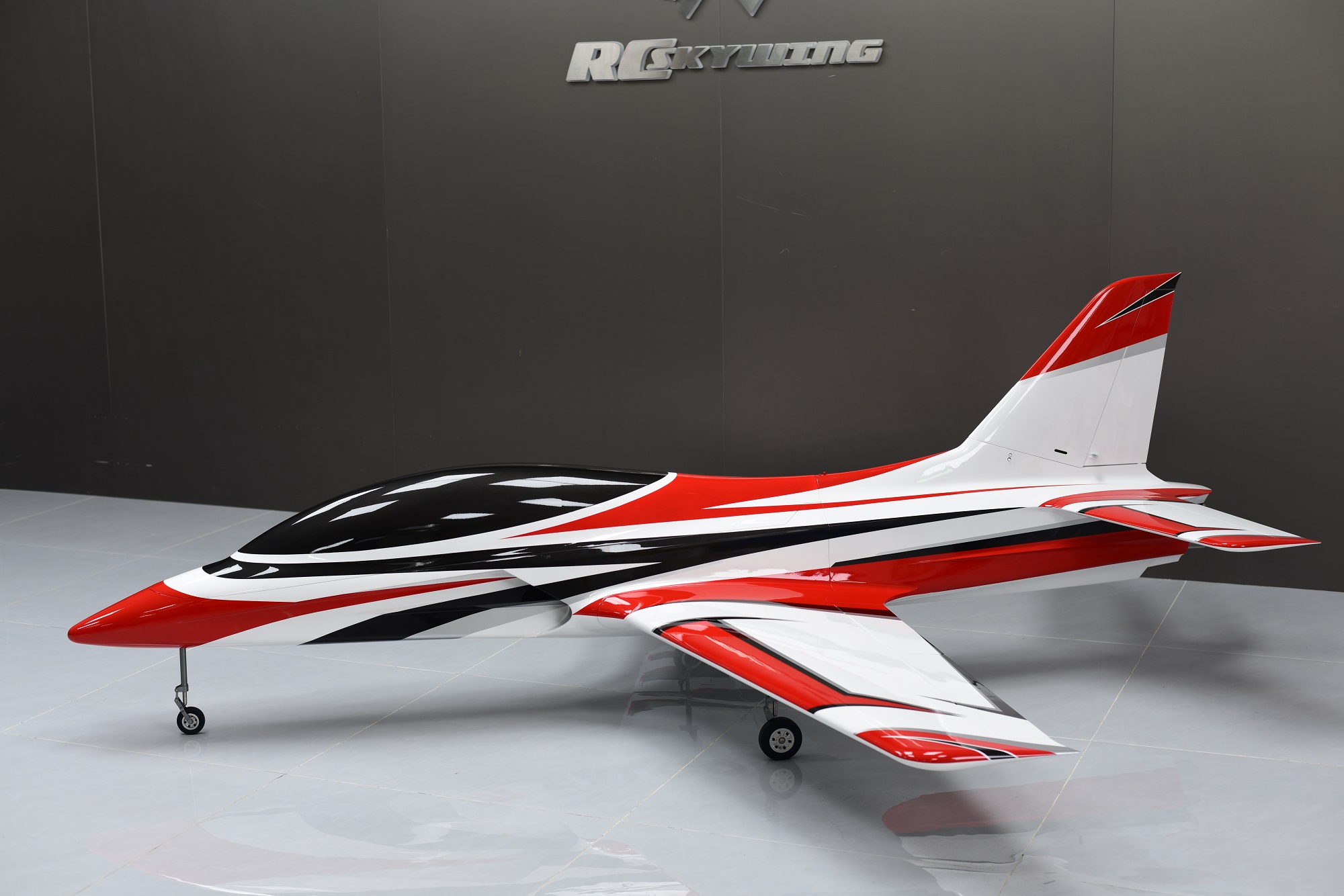 Falcon 110 - rot/schwarz/grau/weiß - A