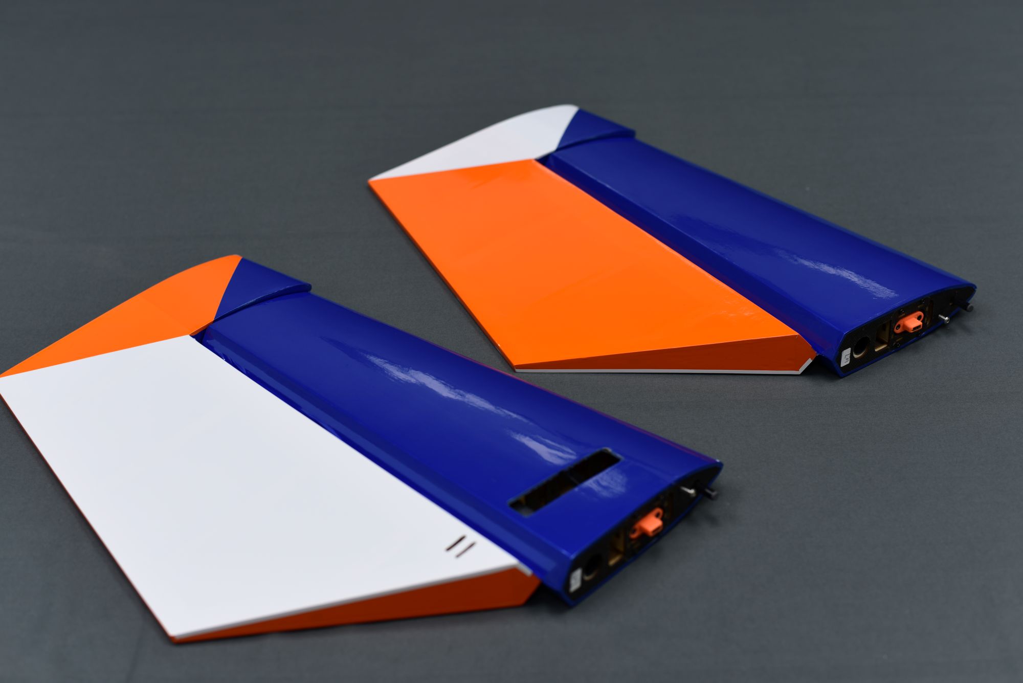 Extra NG - 85 - weiß/orange/grau/blau - C