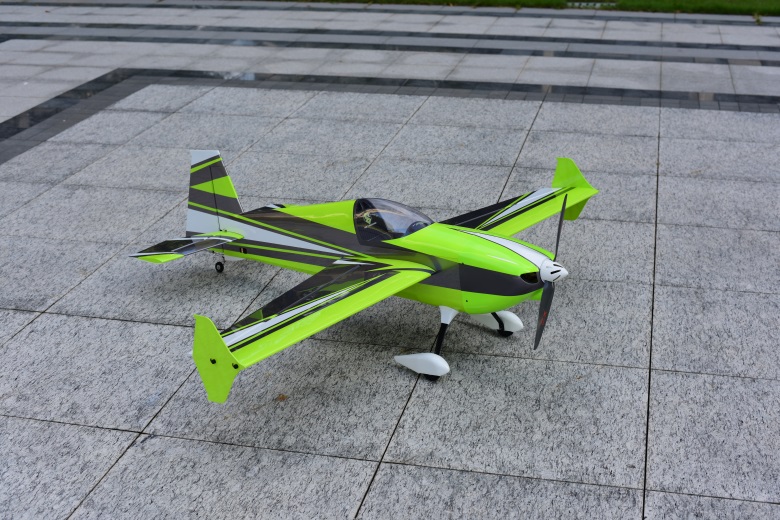 EDGE 540 - 61 - grau/grün/weiß - D