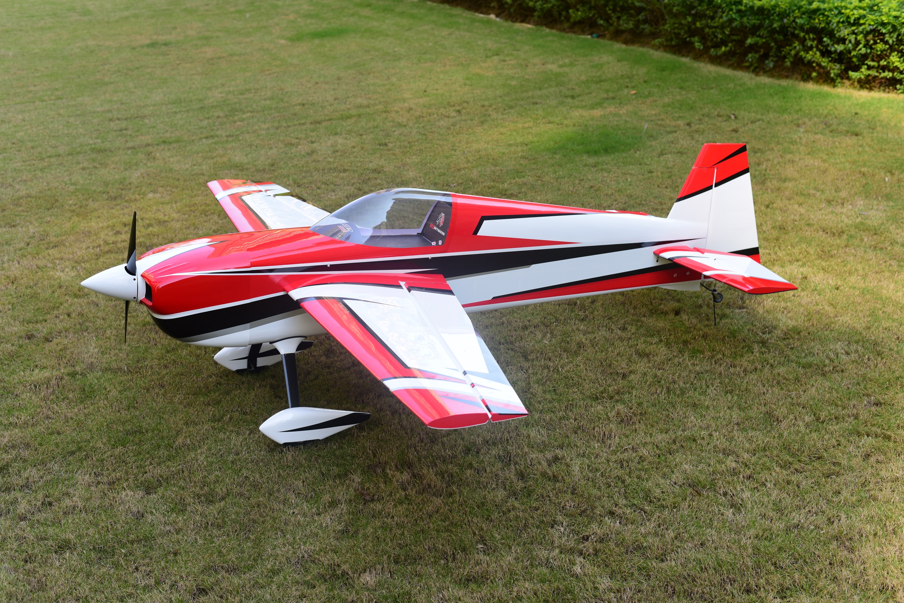 Laser 260 - 89 V2 - rot/weiß/schwarz - C