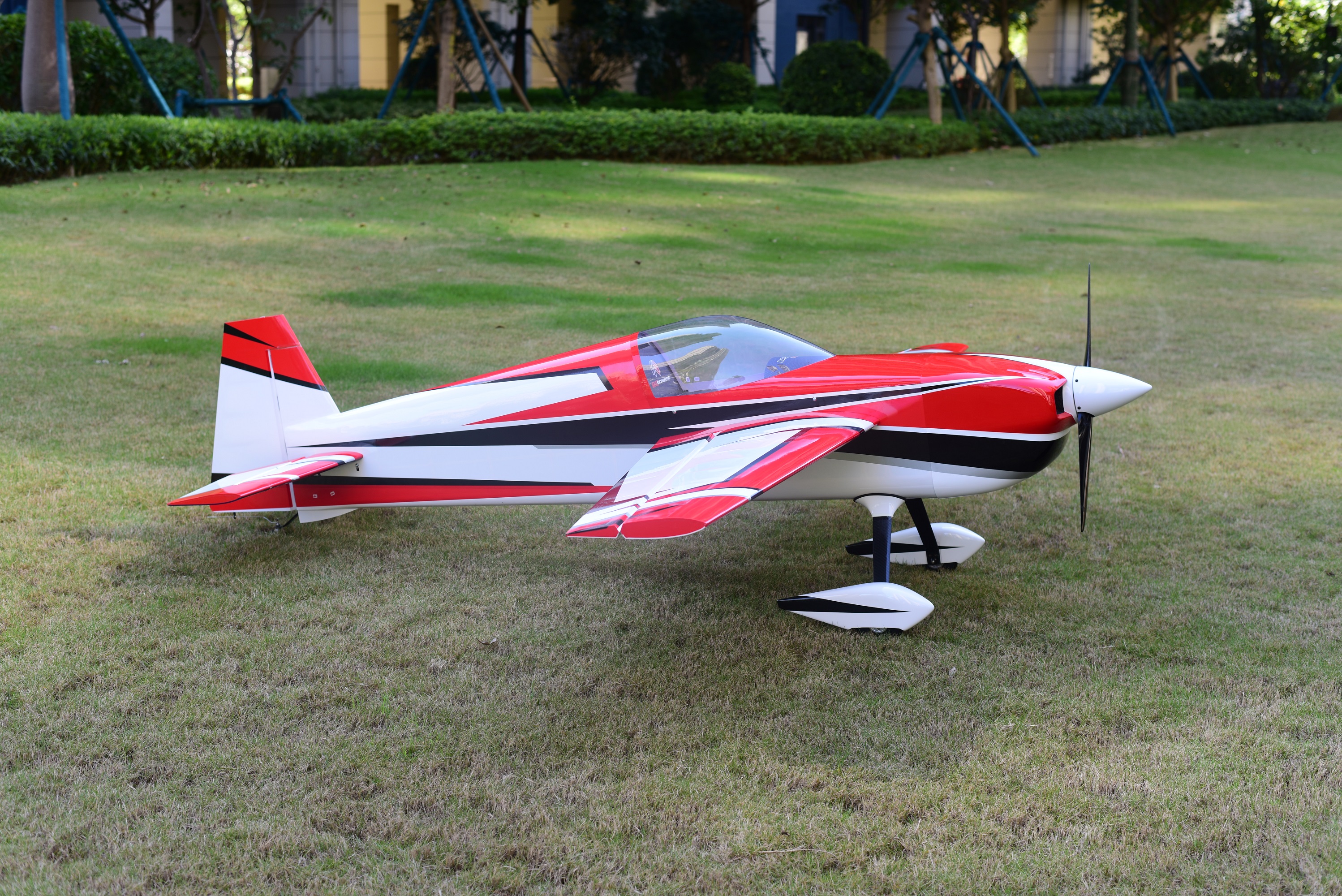 Laser 260 - 89 V2 - rot/weiß/schwarz - C