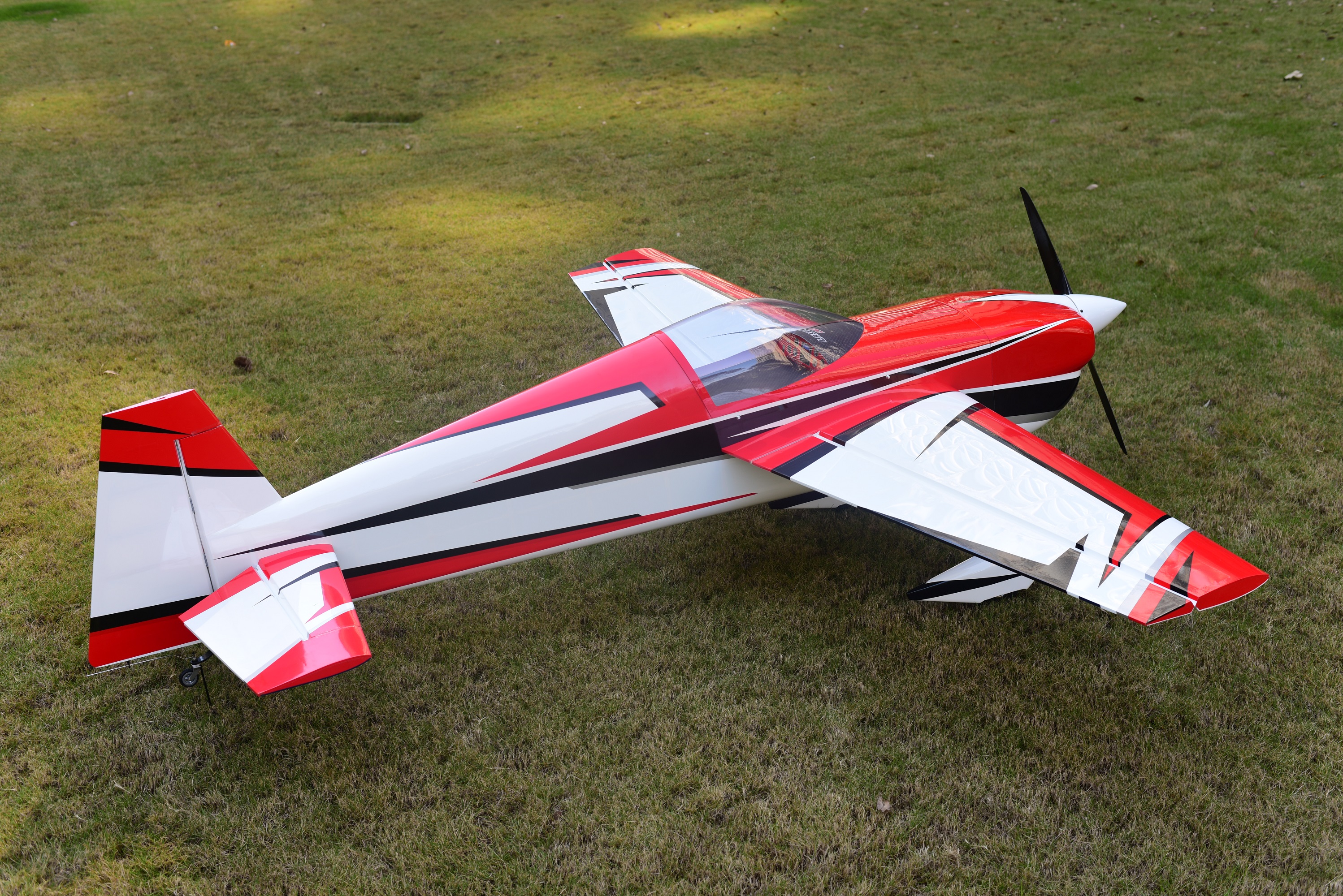 Laser 260 - 89 V2 - rot/weiß/schwarz - C