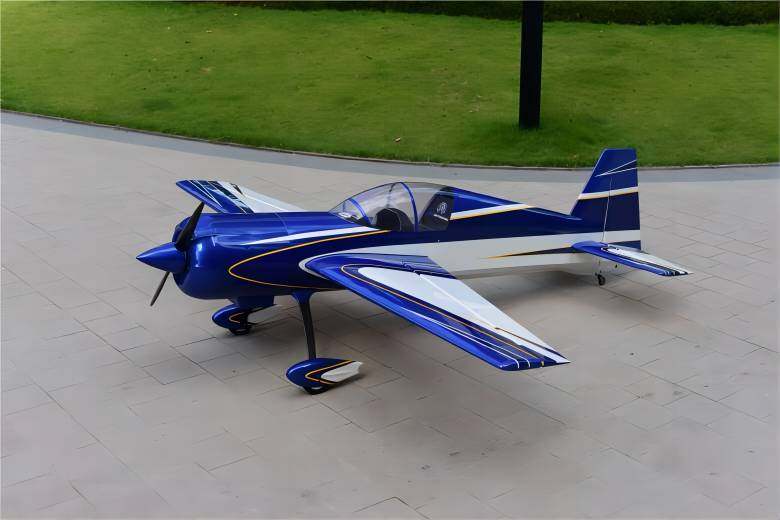 Yak 54 - 104 V1 - weiß/blau - A