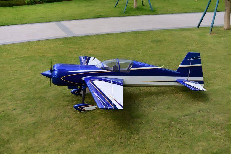 Yak 54 - 104 V1 - weiß/blau - A