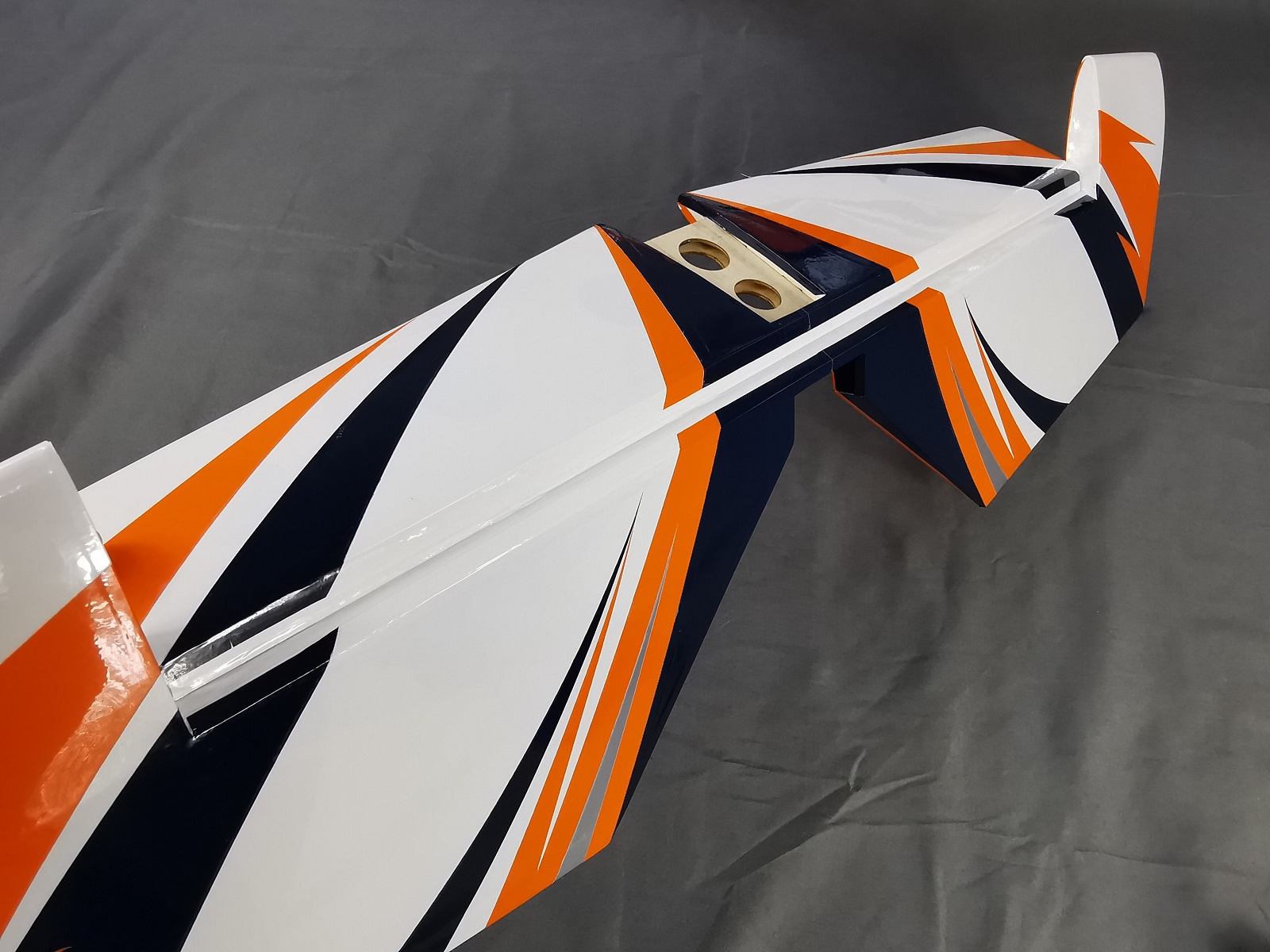 YAK 54 - 60 - weiß/orange/blau - B