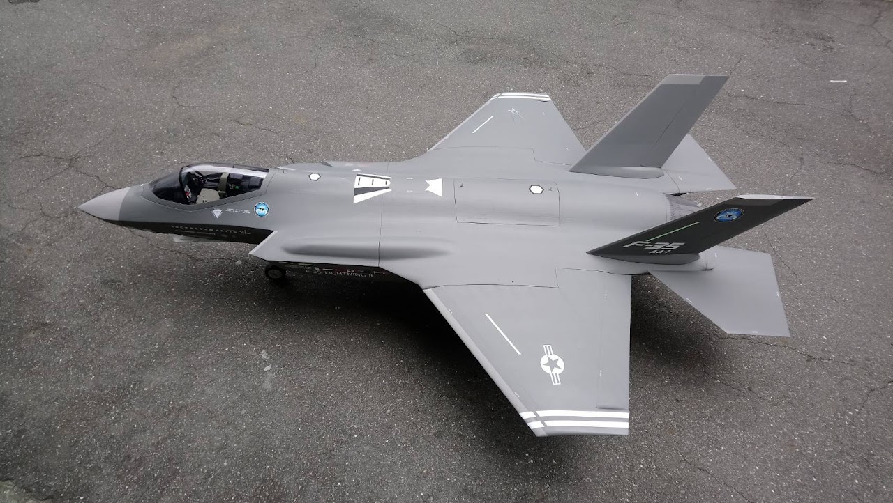 F-35A 1:8  Joint Strike