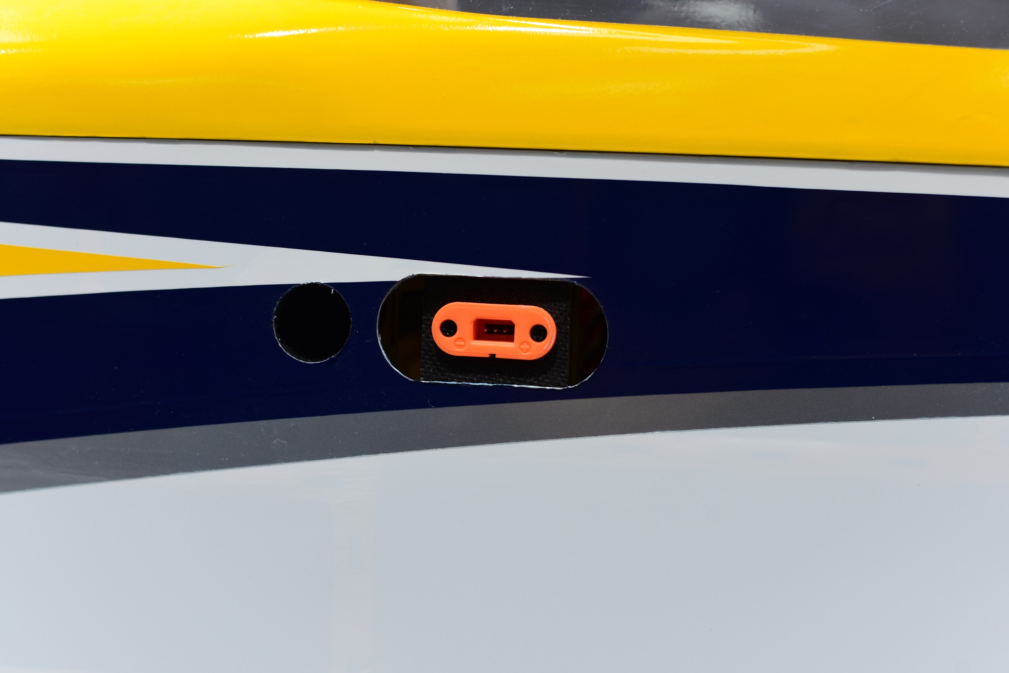 Laser 260 - 74 - V4 - yellow/white/blue - D