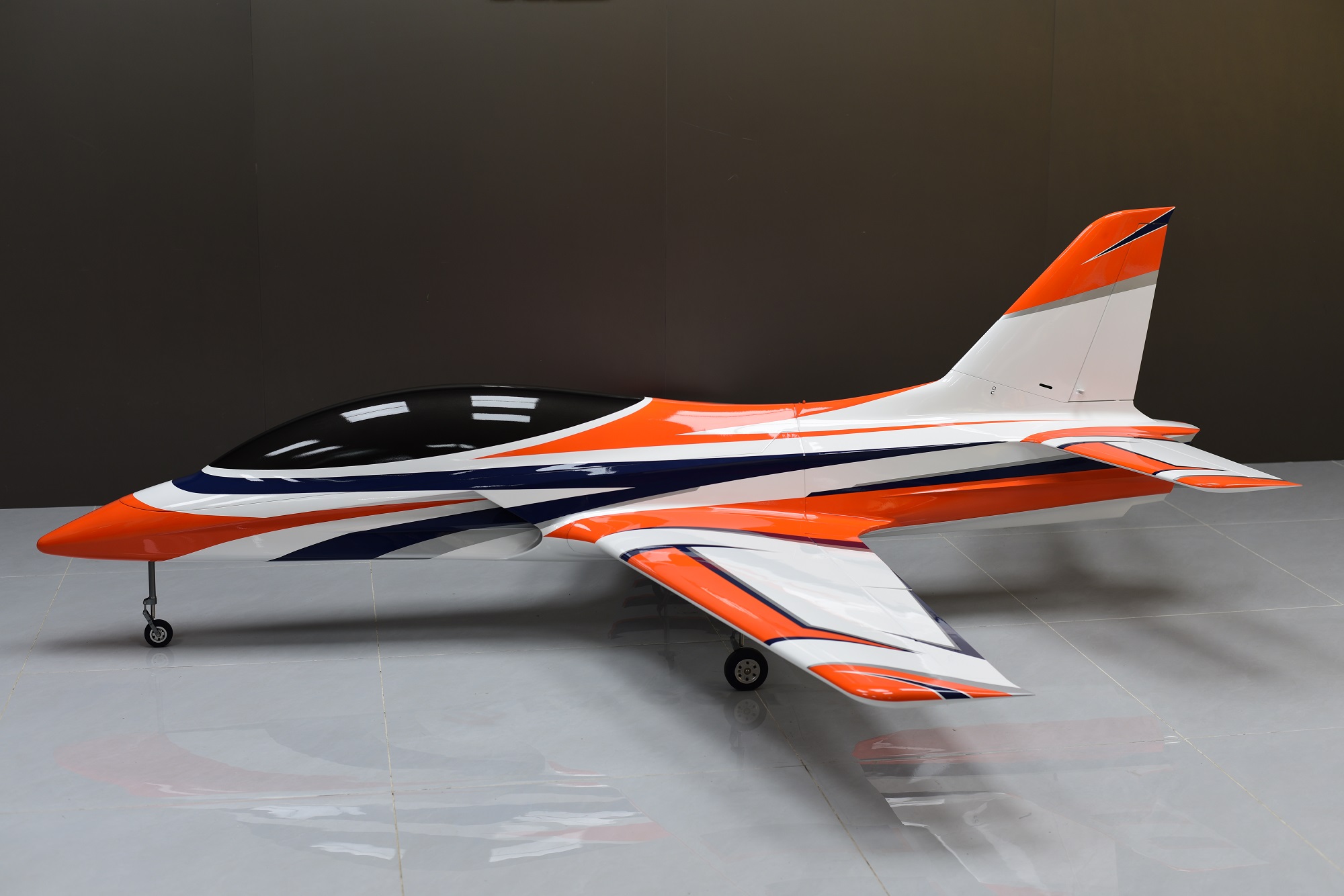 Falcon 110 - orange/schwarz/blau/weiß - C